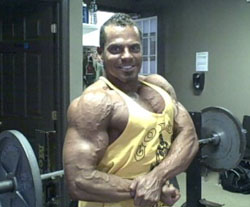 Lee Hayward - Author of the Blast Your Biceps program